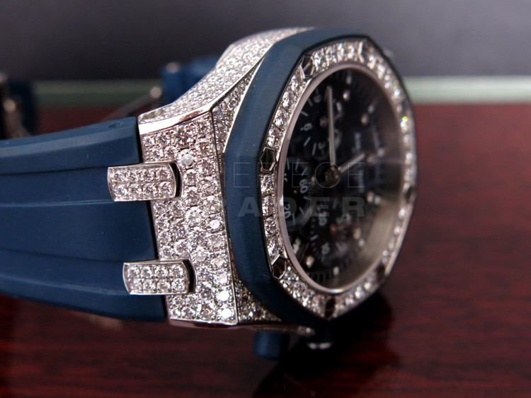 Audemars Piguet Royal Oak Offshore Chronograph Lady 26092ck.zz.d021ca.01 18k White Gold Automatic Chronograph Audemars Piguet Royal Oak Offshore Chronograph Lady 26092ck.zz.d021ca.01 18k White Gold Automatic Chronograph