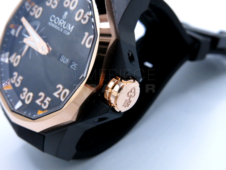 Corum Admirals Cup A690/04316 Titanium - Black Automatic self-winding Corum Admirals Cup A690/04316 Titanium - Black Automatic self-winding