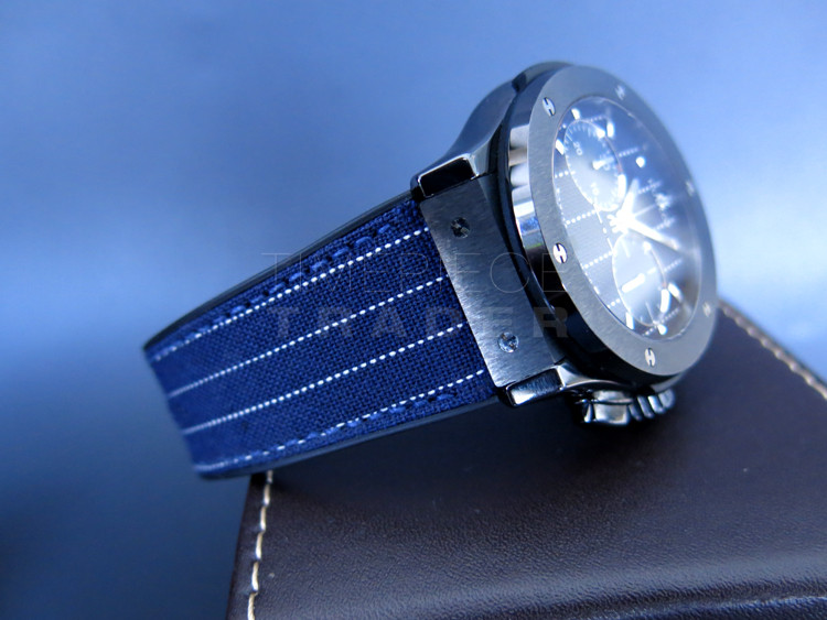Hublot Classic Fusion 521.CM.2707.NR.ITI18 Ceramic Self-Winding Automatic Hublot Classic Fusion 521.CM.2707.NR.ITI18 Ceramic Self-Winding Automatic