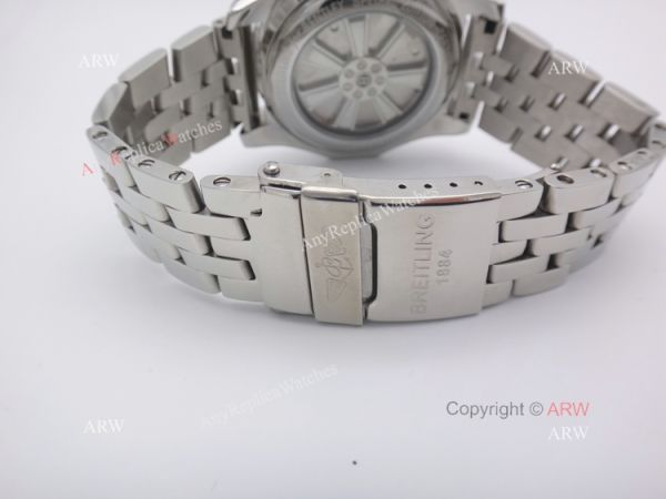 Breitling 1884 Bentley Motors White Face Replica Watch Breitling 1884 Bentley Motors White Face Replica Watch