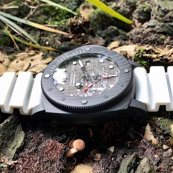 New VSF Panerai Submersible 47mm Luna Rossa Pam1039 Swiss Replica Watches New VSF Panerai Submersible 47mm Luna Rossa Pam1039 Swiss Replica Watches