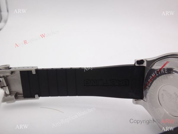 NEW Style Replica Breitling Avenger Diver Pro Watch Black Rubber NEW Style Replica Breitling Avenger Diver Pro Watch Black Rubber
