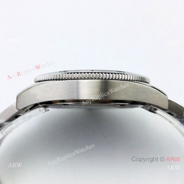 AAA Replica TAG Heuer Autavia Chocolate Dial Watch Swiss 2836 AAA Replica TAG Heuer Autavia Chocolate Dial Watch Swiss 2836