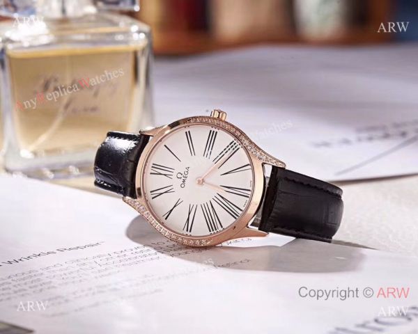 2018 Copy Omega De Ville Tresor Lady Watch Rose Gold Case 2018 Copy Omega De Ville Tresor Lady Watch Rose Gold Case