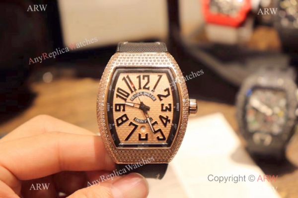 2019 Copy Franck Muller Vanguard IRON PXL Watch Rose Gold Iced Out Case 2019 Copy Franck Muller Vanguard IRON PXL Watch Rose Gold Iced Out Case