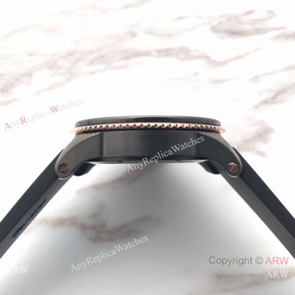 Swiss Fake Calibre De Cartier Diver watch Black PVD Case Rose Gold Fluted Bezel Swiss Fake Calibre De Cartier Diver watch Black PVD Case Rose Gold Fluted Bezel