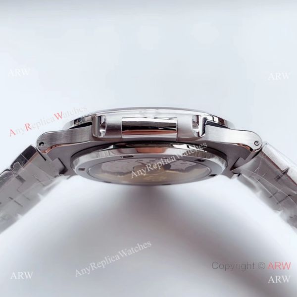 (GR) Swiss Replica Patek Philippe Nautilus Stainless Steel White Face Watch 40mm (GR) Swiss Replica Patek Philippe Nautilus Stainless Steel White Face Watch 40mm
