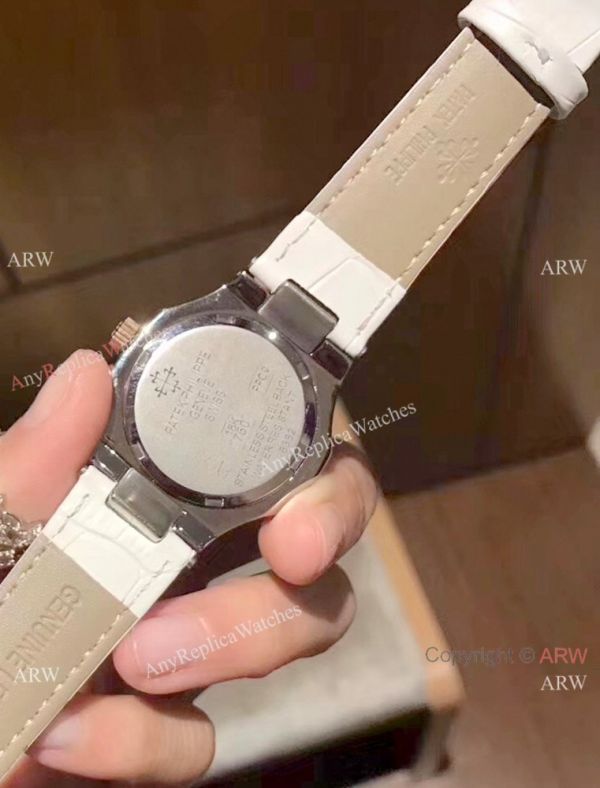 Patek Philippe Nautilus Womens Diamond watch White MOP Face Patek Philippe Nautilus Womens Diamond watch White MOP Face
