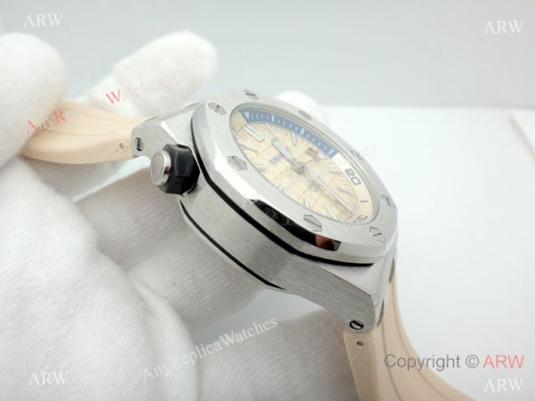 2019 New Audemars Piguet Royal Oak Offshore Diver Watches Beige Dial Beige Rubber Band 2019 New Audemars Piguet Royal Oak Offshore Diver Watches Beige Dial Beige Rubber Band