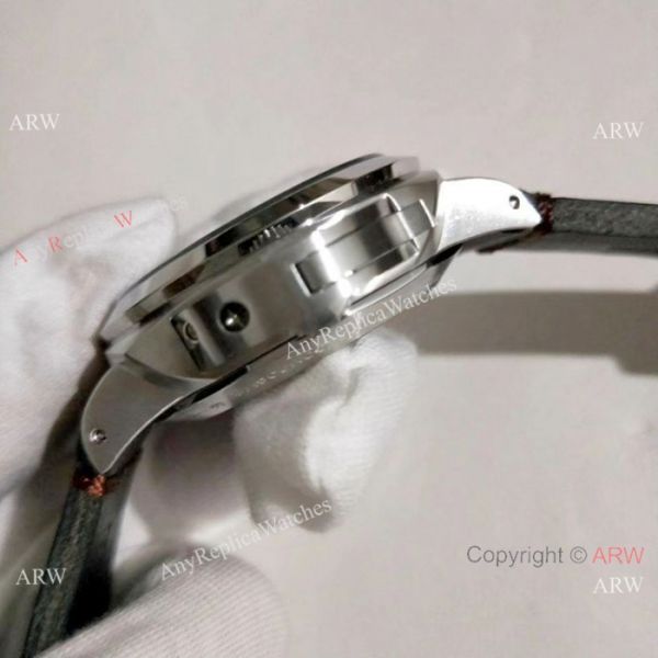 High Quality Replica Panerai Luminor 8 Days GMT Watch PAM233 High Quality Replica Panerai Luminor 8 Days GMT Watch PAM233