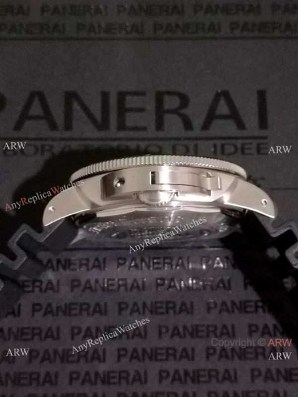 Knockoff Panerai Submersible BMG-TECH Watch SS Blue Dial Knockoff Panerai Submersible BMG-TECH Watch SS Blue Dial