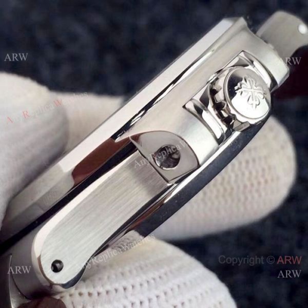 Best Quality Patek Philippe Nautilus Power Reserve Watches SS Blue Dial Best Quality Patek Philippe Nautilus Power Reserve Watches SS Blue Dial