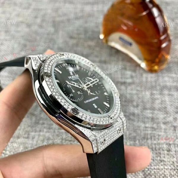 High Quality Hublot Big Bang Ice Out Chronograph Watch 41mm High Quality Hublot Big Bang Ice Out Chronograph Watch 41mm