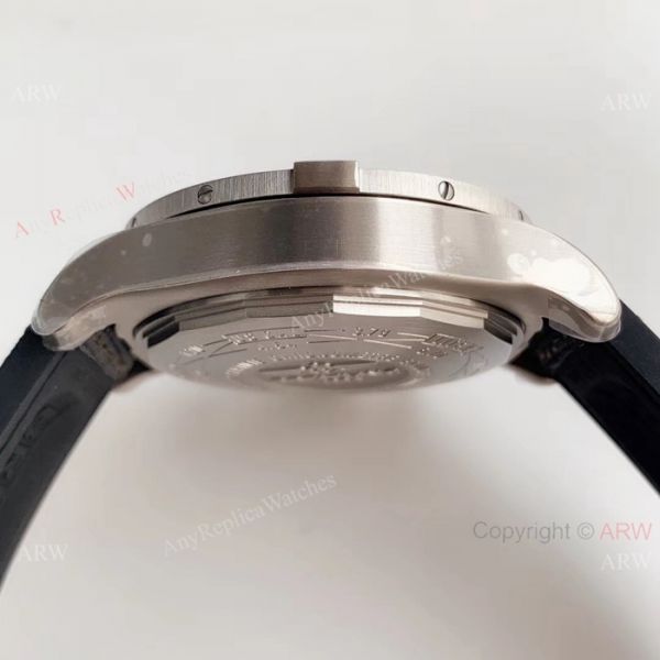 Swiss Replica Breitling Avenger Bandit Valjoux7750 Watch Military Watch strap Swiss Replica Breitling Avenger Bandit Valjoux7750 Watch Military Watch strap