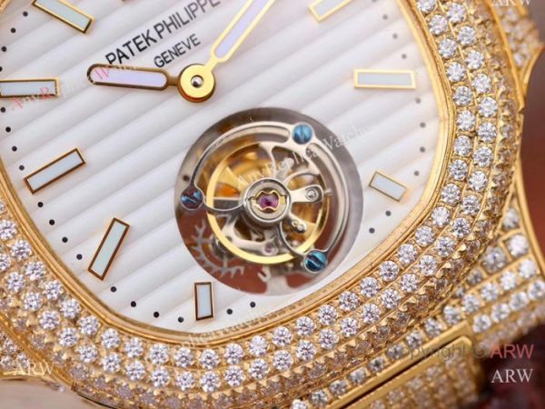 Swiss Copy Patek Philippe Nautilus Jumbo R8 Iced Out Full Diamond Watch Swiss Copy Patek Philippe Nautilus Jumbo R8 Iced Out Full Diamond Watch