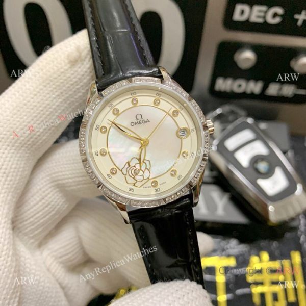 Omega Water Resistant Lady Watches Copy Gold Diamond Case Omega Water Resistant Lady Watches Copy Gold Diamond Case