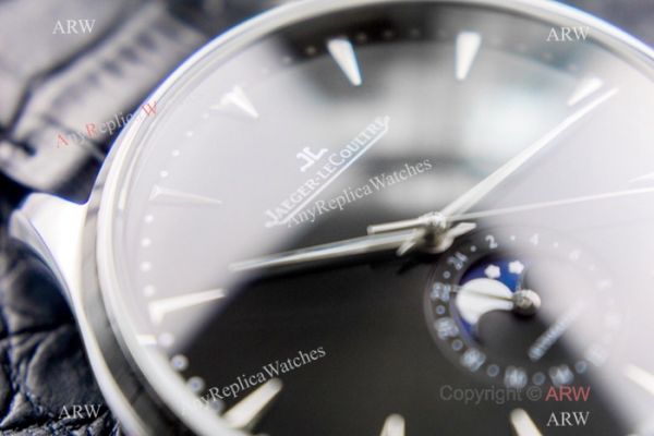 Swiss Grade Jaeger LeCoultre Master Ultra Thin Moon SS Black Face Watch 39mm Swiss Grade Jaeger LeCoultre Master Ultra Thin Moon SS Black Face Watch 39mm