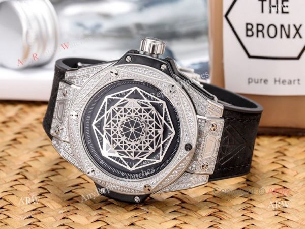 2019 Replica Hublot Big Bang Sang Bleu Iced Out Rose Gold Watches 2019 Replica Hublot Big Bang Sang Bleu Iced Out Rose Gold Watches