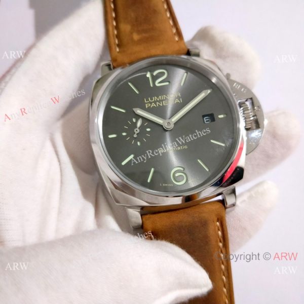 Replica Panerai PAM 904 Luminor DUE Watch SS Gray Face Green Marker Replica Panerai PAM 904 Luminor DUE Watch SS Gray Face Green Marker