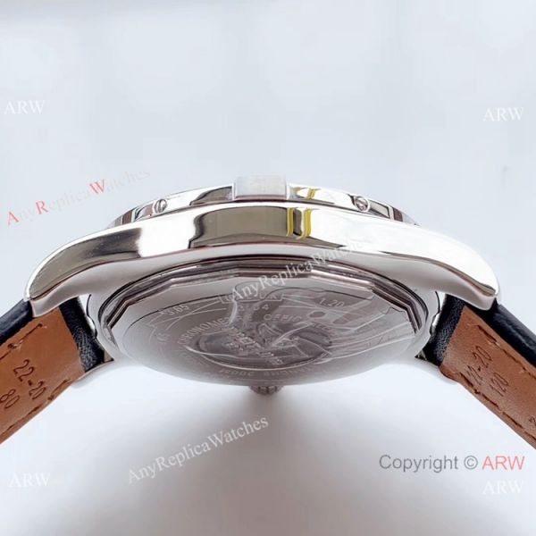(GF) Swiss Grade Copy Breitling Avenger II GMT Watch White Dial Black Leather Band (GF) Swiss Grade Copy Breitling Avenger II GMT Watch White Dial Black Leather Band