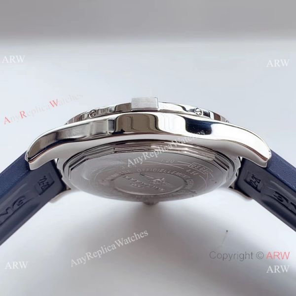 GF Factory Copy Breitling Avenger II GMT 2836 watch Blue Dial Blue Rubber Band GF Factory Copy Breitling Avenger II GMT 2836 watch Blue Dial Blue Rubber Band