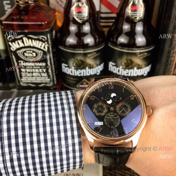IWC Pilots Blue Dial Black Leather Strap Watch New Replica IWC Pilots Blue Dial Black Leather Strap Watch New Replica