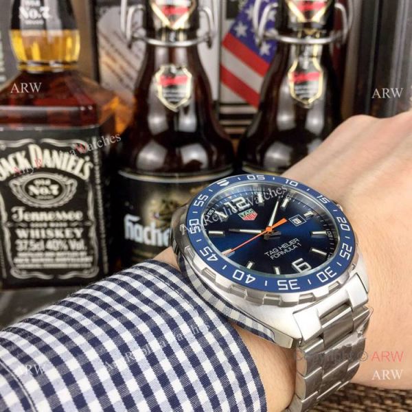 Replica TAG Heuer F1 Formula 1 Calibre 5 Men Watch Stainless Steel Blue Ceramic Replica TAG Heuer F1 Formula 1 Calibre 5 Men Watch Stainless Steel Blue Ceramic