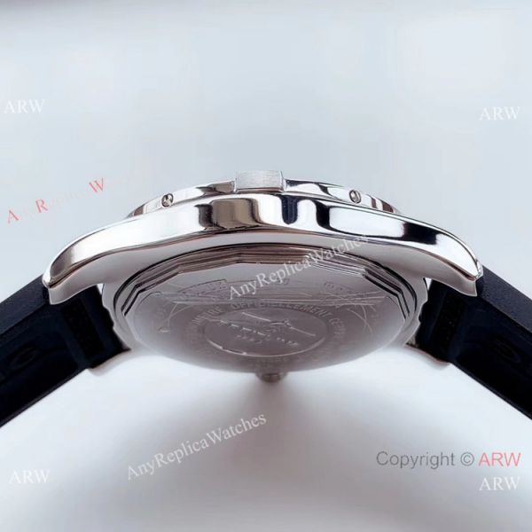 Noob Factory V2 Breitling Avenger II GMT Replica Watch Black Dial Diamond Bezel Noob Factory V2 Breitling Avenger II GMT Replica Watch Black Dial Diamond Bezel