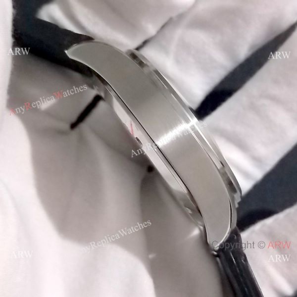 High Quality IWC Big Pilots Mark XVII Watch Black Dial Black Leather Strap High Quality IWC Big Pilots Mark XVII Watch Black Dial Black Leather Strap