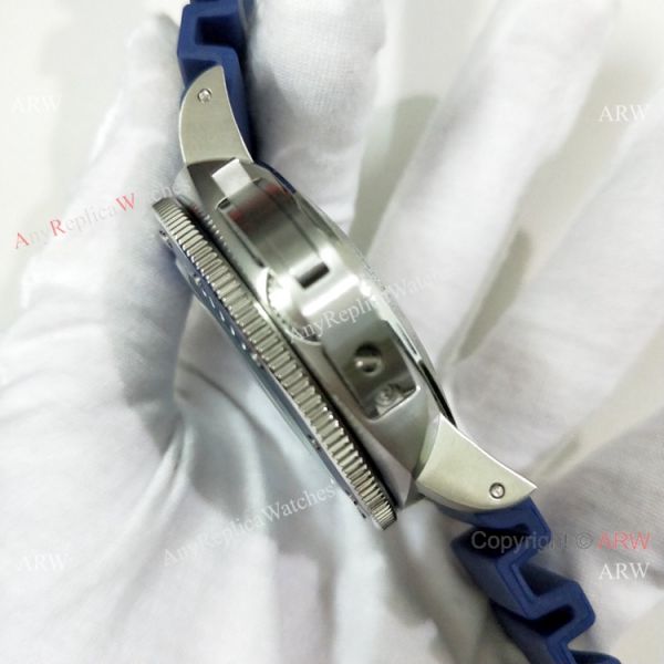 Copy Panerai Luminor Submersible PAM00982 Watch SS Blue Bezel Copy Panerai Luminor Submersible PAM00982 Watch SS Blue Bezel