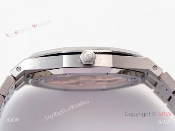 New Audemars Piguet Royal Oak Extra-Thin Ref.15202 Watch Blue Dial New Audemars Piguet Royal Oak Extra-Thin Ref.15202 Watch Blue Dial