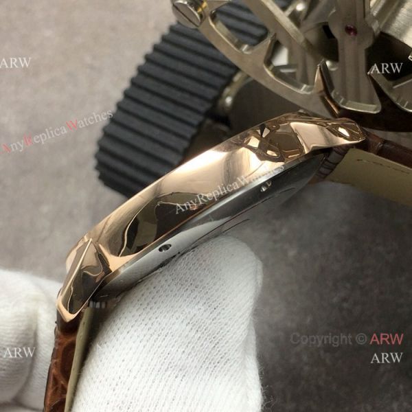 (GBF) Swiss Replica Cartier Ronde Solo De Watch Rose Gold Brown Leather Strap (GBF) Swiss Replica Cartier Ronde Solo De Watch Rose Gold Brown Leather Strap