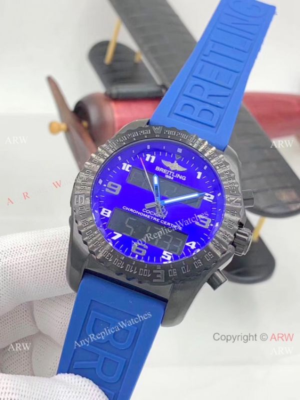 Solid Black Breitling Cockpit B50 Replica Watches Rubber Strap Solid Black Breitling Cockpit B50 Replica Watches Rubber Strap