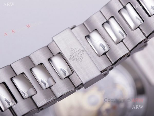 V9 Factory New Patek Philippe Nautilus Stainless Steel Swiss 324S Best Replica Watches V9 Factory New Patek Philippe Nautilus Stainless Steel Swiss 324S Best Replica Watches