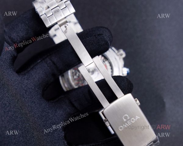(TW) Highest Quality Diver 300m Omega Seamaster Super Clone Watch 9900 Movement (TW) Highest Quality Diver 300m Omega Seamaster Super Clone Watch 9900 Movement