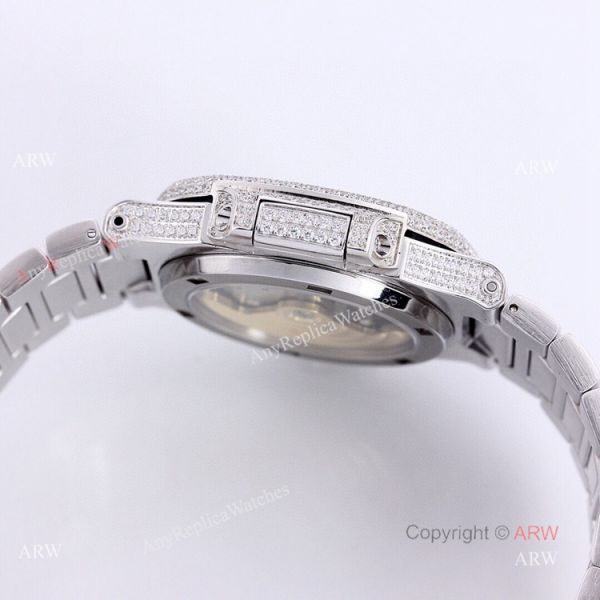 Patek Philippe Bust Down Nautilus 5719 Replica Watches 40mm Patek Philippe Bust Down Nautilus 5719 Replica Watches 40mm