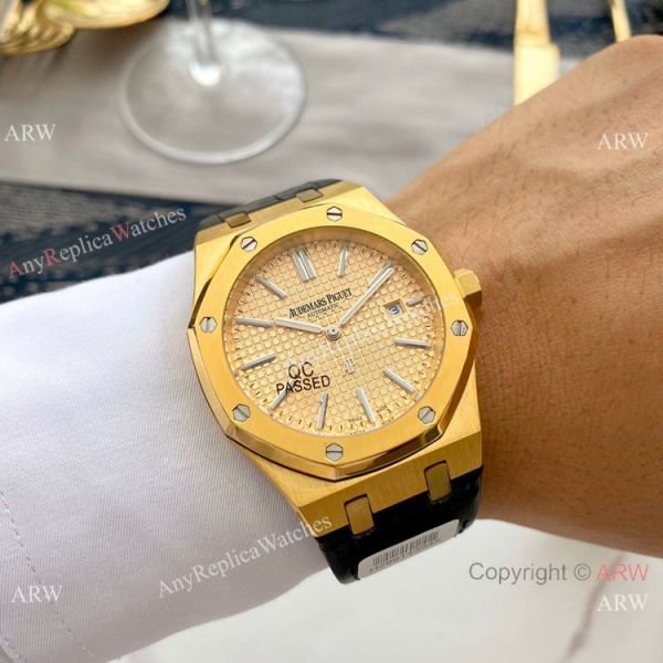 Best Copy Audemars Piguet Royal Oak Yellow Gold 41MM Watch Best Copy Audemars Piguet Royal Oak Yellow Gold 41MM Watch