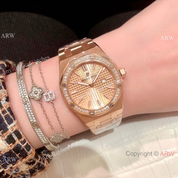Clone Audemars Piguet Royal Oak Ladies Watches Rose Gold Diamond Bezel Clone Audemars Piguet Royal Oak Ladies Watches Rose Gold Diamond Bezel