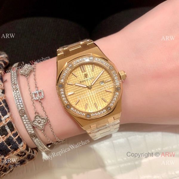 Clone Audemars Piguet Royal Oak Women Watch Diamond Bezel All Gold Clone Audemars Piguet Royal Oak Women Watch Diamond Bezel All Gold