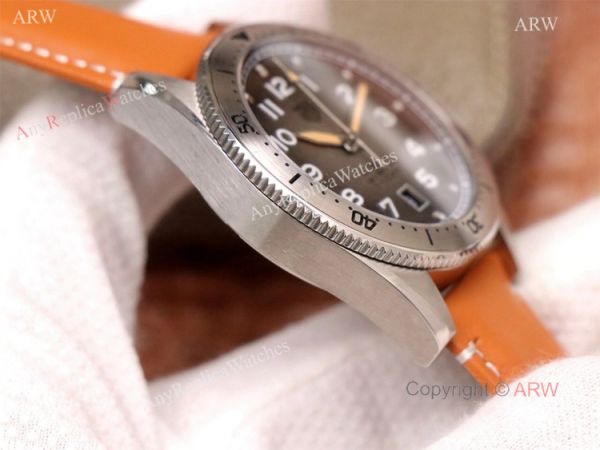 Best Swiss Tag Heuer Autavia Isograph Vintage Watch Replica For Men Best Swiss Tag Heuer Autavia Isograph Vintage Watch Replica For Men
