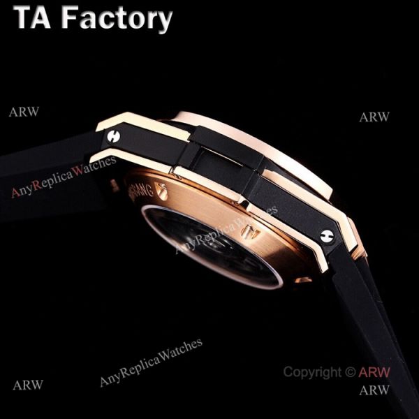 Swiss Quality Hublot Big Bang Rose Gold Black Rubber Strap Full Diamonds Watches Replica Swiss Quality Hublot Big Bang Rose Gold Black Rubber Strap Full Diamonds Watches Replica