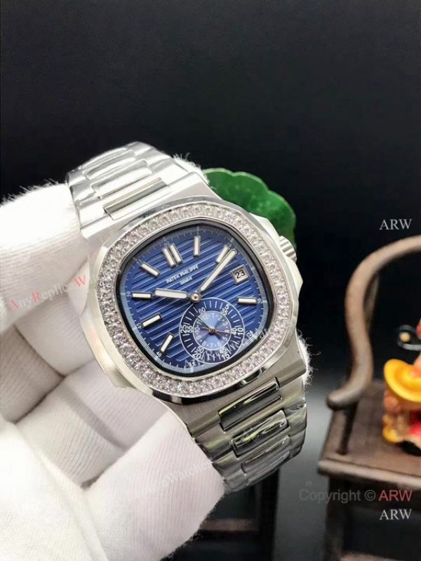 Patek Philippe Nautilus Replica Watch Stainless Steel Diamond Bezel Patek Philippe Nautilus Replica Watch Stainless Steel Diamond Bezel