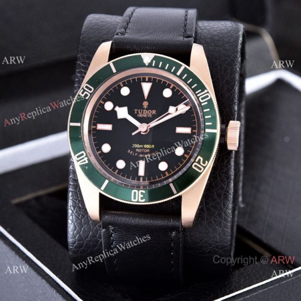 Copy Tudor Heritage Black Bay Watches Rose Gold Black Leather Strap 41mm Copy Tudor Heritage Black Bay Watches Rose Gold Black Leather Strap 41mm