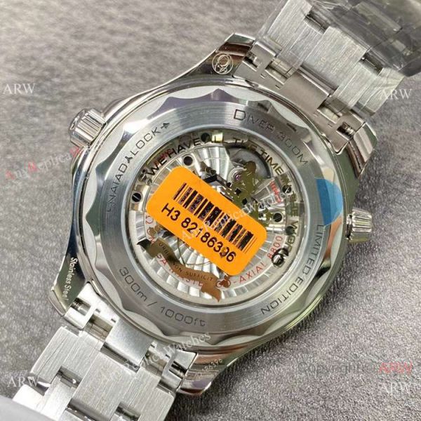 VSF Best Edition Replica Omega Diver 300m James Bond Limited Edition Watch 42mm VSF Best Edition Replica Omega Diver 300m James Bond Limited Edition Watch 42mm