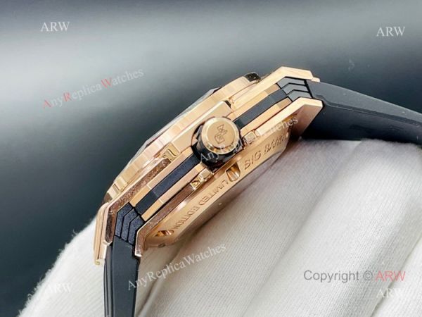 Swiss Replica Hublot Big Bang Sang Bleu Rose Gold Watch For Men With Black Rubber Strap Swiss Replica Hublot Big Bang Sang Bleu Rose Gold Watch For Men With Black Rubber Strap