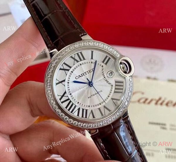 AAA Replica Ballon Bleu Cartier Couple Watch Diamond Bezel Automatic Movement AAA Replica Ballon Bleu Cartier Couple Watch Diamond Bezel Automatic Movement