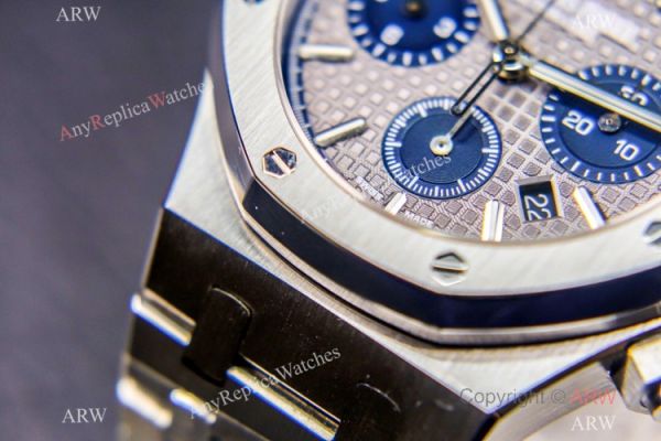 Grade 1A Swiss Copy Audemars Piguet Royal Oak ETA7750 Men Watch Stainless Steel Gray Dial Grade 1A Swiss Copy Audemars Piguet Royal Oak ETA7750 Men Watch Stainless Steel Gray Dial