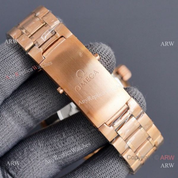 New Replica Omega Speedmaster Moonwatch Rose Gold Chronograph New Replica Omega Speedmaster Moonwatch Rose Gold Chronograph