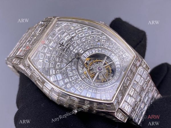 Iced Out Vacheron Constantin Malta Series P30630 Watch Full Diamond Stainless Steel Strap Iced Out Vacheron Constantin Malta Series P30630 Watch Full Diamond Stainless Steel Strap