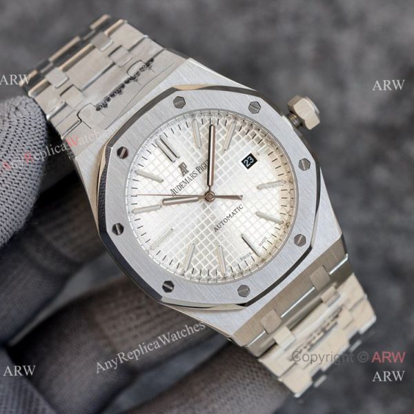 NEW! Audemars Piguet Royal Oak 15500 41mm Automatic Watches New Olive Green Dial NEW! Audemars Piguet Royal Oak 15500 41mm Automatic Watches New Olive Green Dial